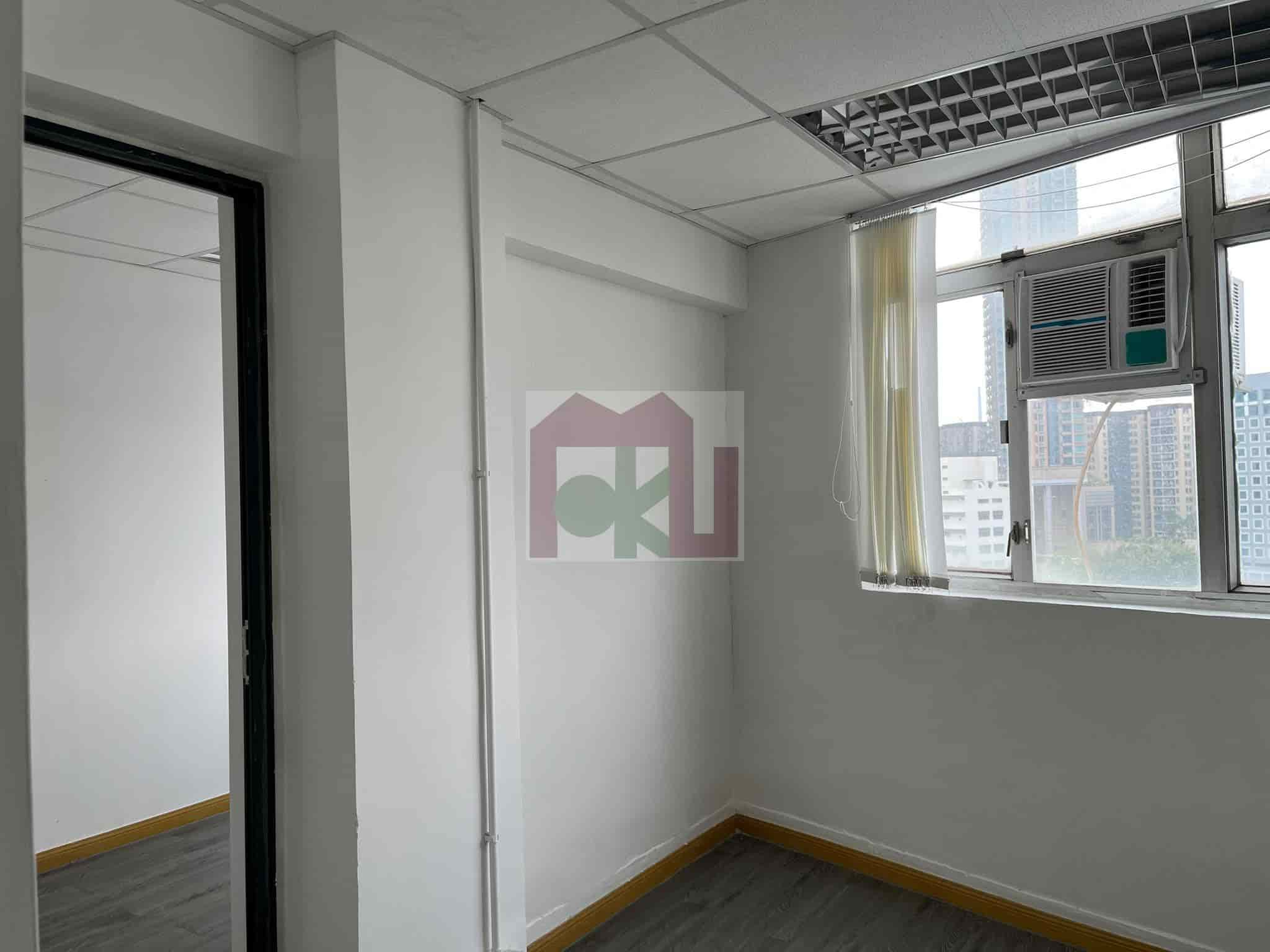 Budget Workshop/Studio for Rent in Cheung Sha Wan - Tong Yuen Factory Building 334 sq.ft. (Ref:69704) | Moku Property